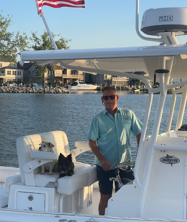 Capt Doug Sabin